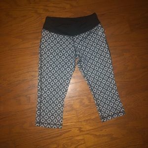 Be Inspired black and white leggings